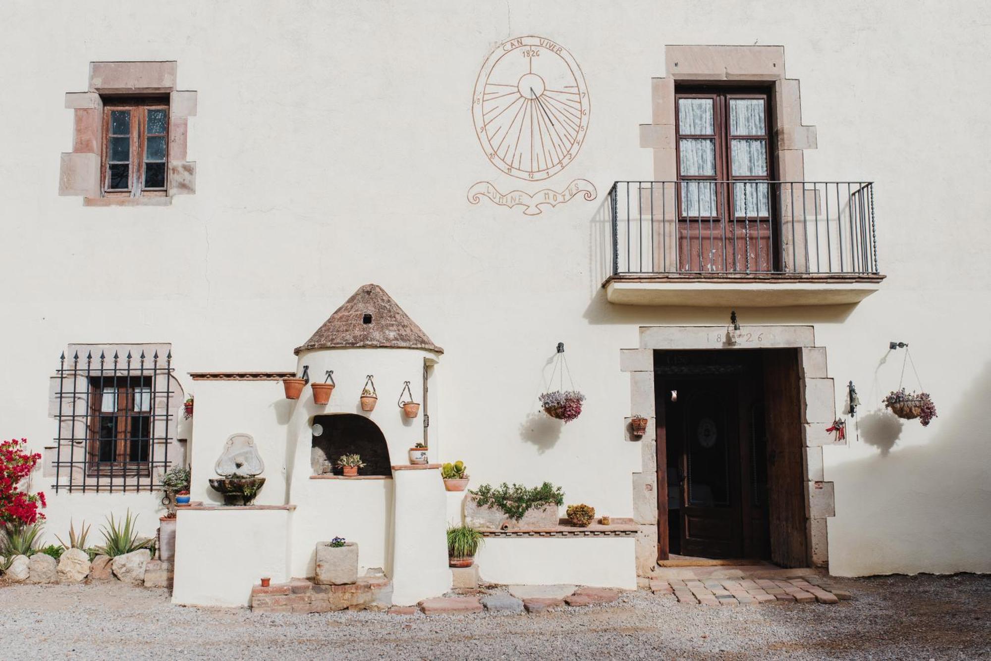 Masia Can Viver - Olive Oil Tourism B&B Bigues I Riells ภายนอก รูปภาพ
