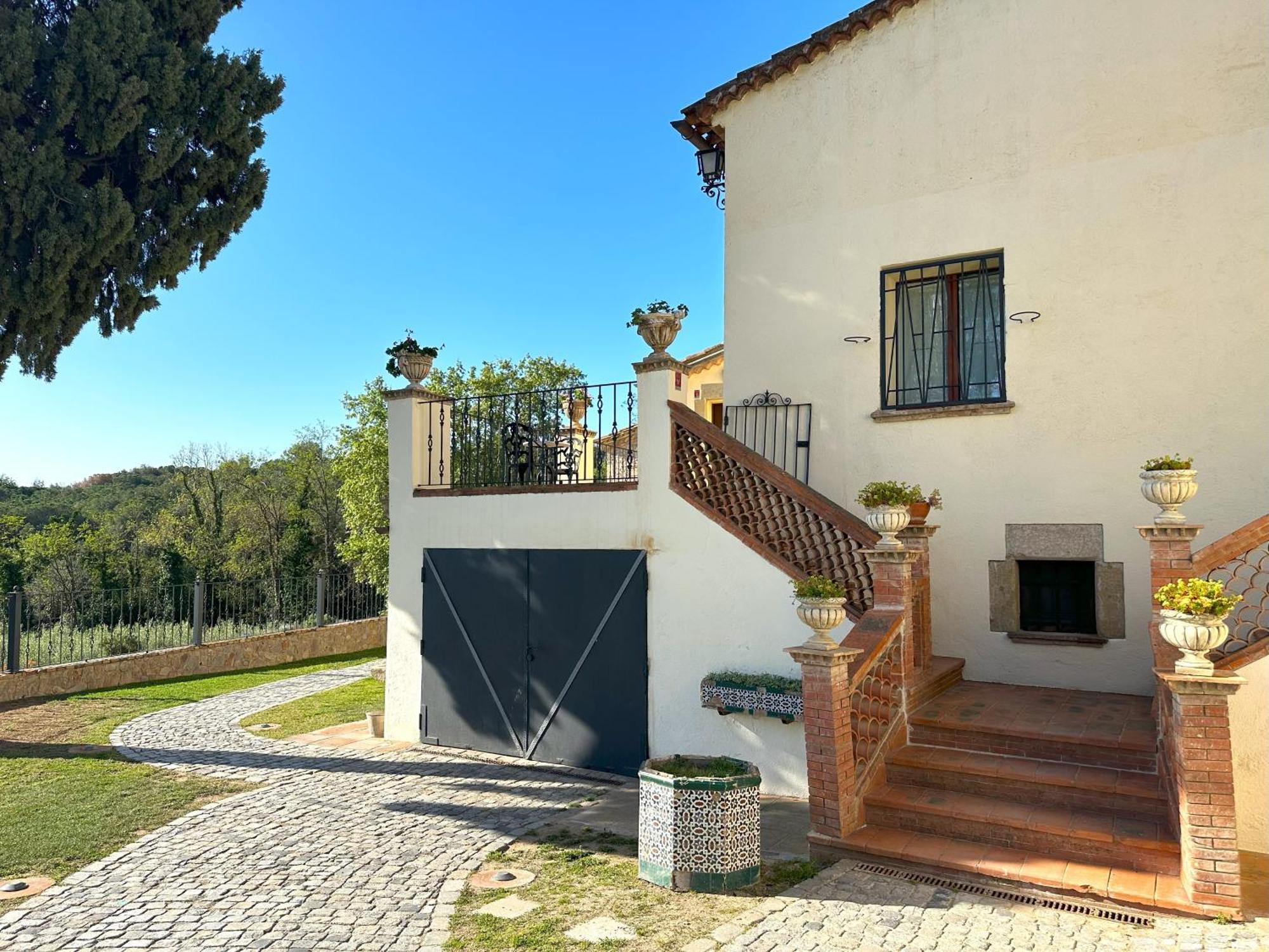 Masia Can Viver - Olive Oil Tourism B&B Bigues I Riells ภายนอก รูปภาพ