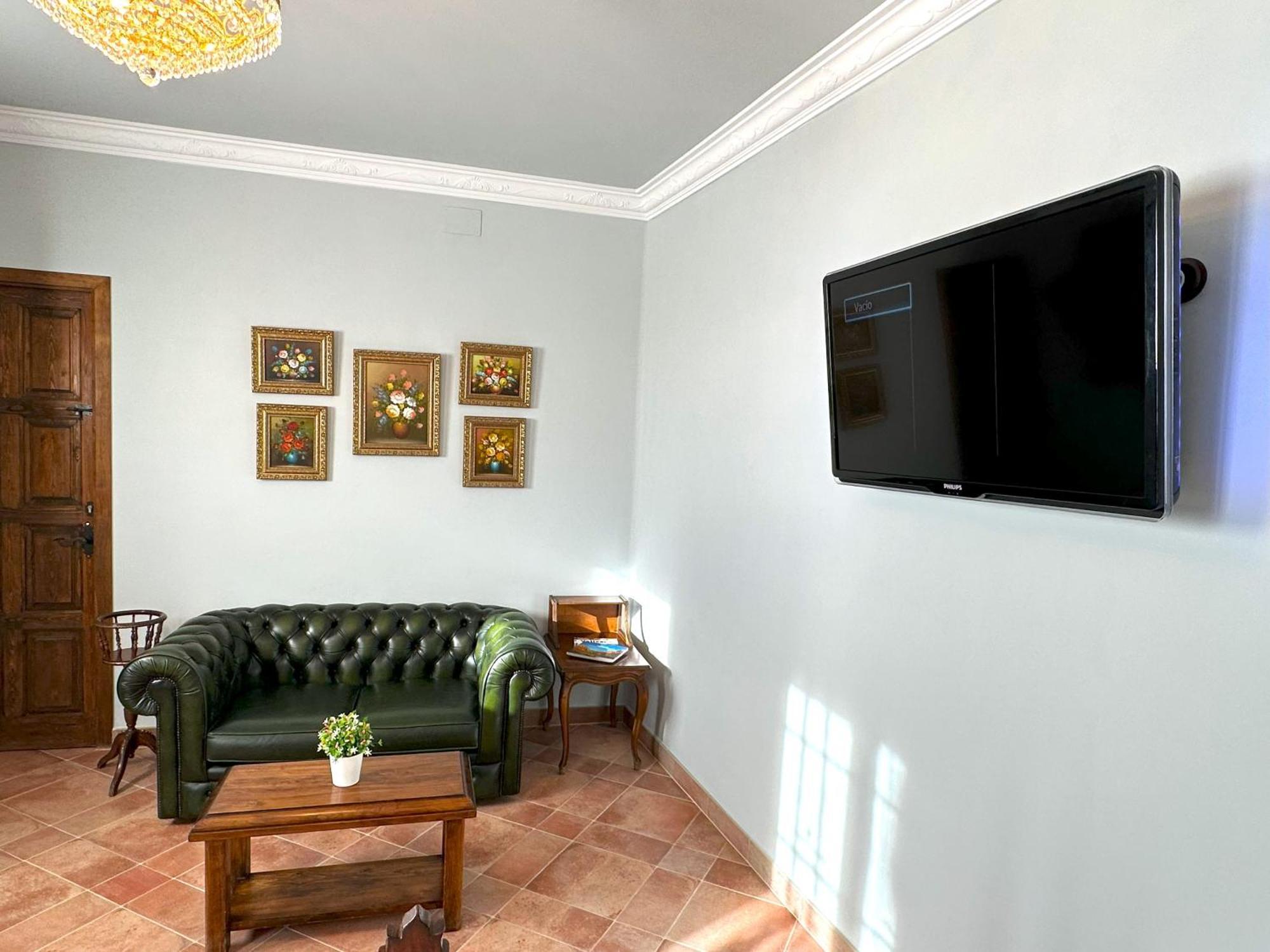 Masia Can Viver - Olive Oil Tourism B&B Bigues I Riells ห้อง รูปภาพ