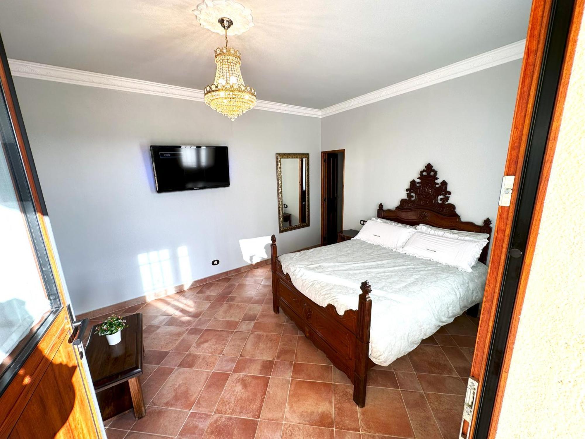 Masia Can Viver - Olive Oil Tourism B&B Bigues I Riells ห้อง รูปภาพ