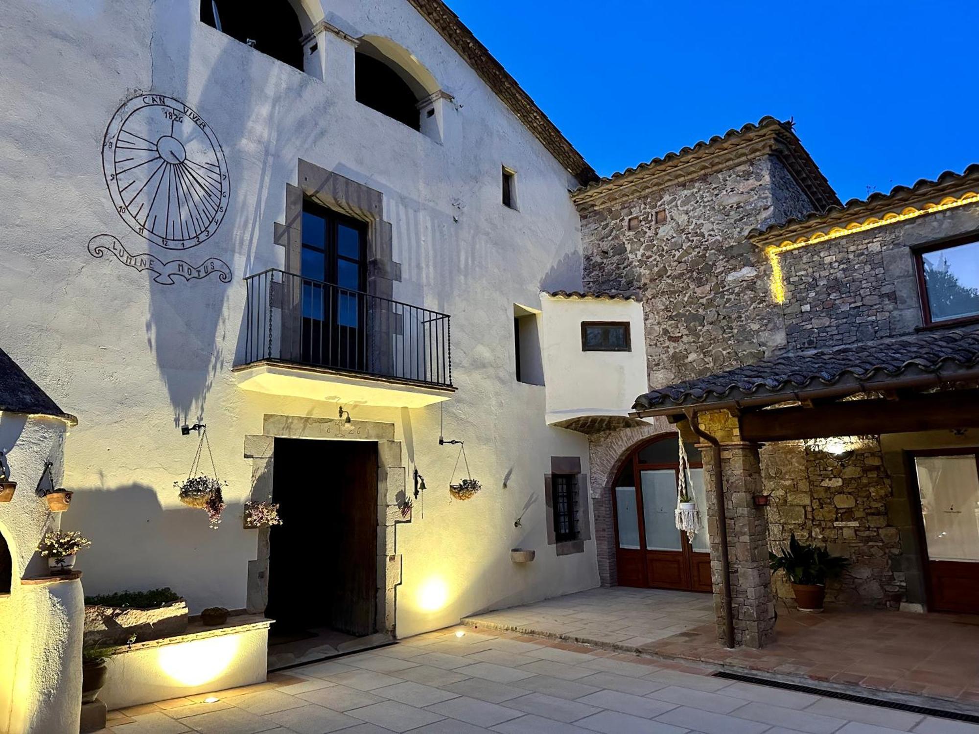 Masia Can Viver - Olive Oil Tourism B&B Bigues I Riells ภายนอก รูปภาพ