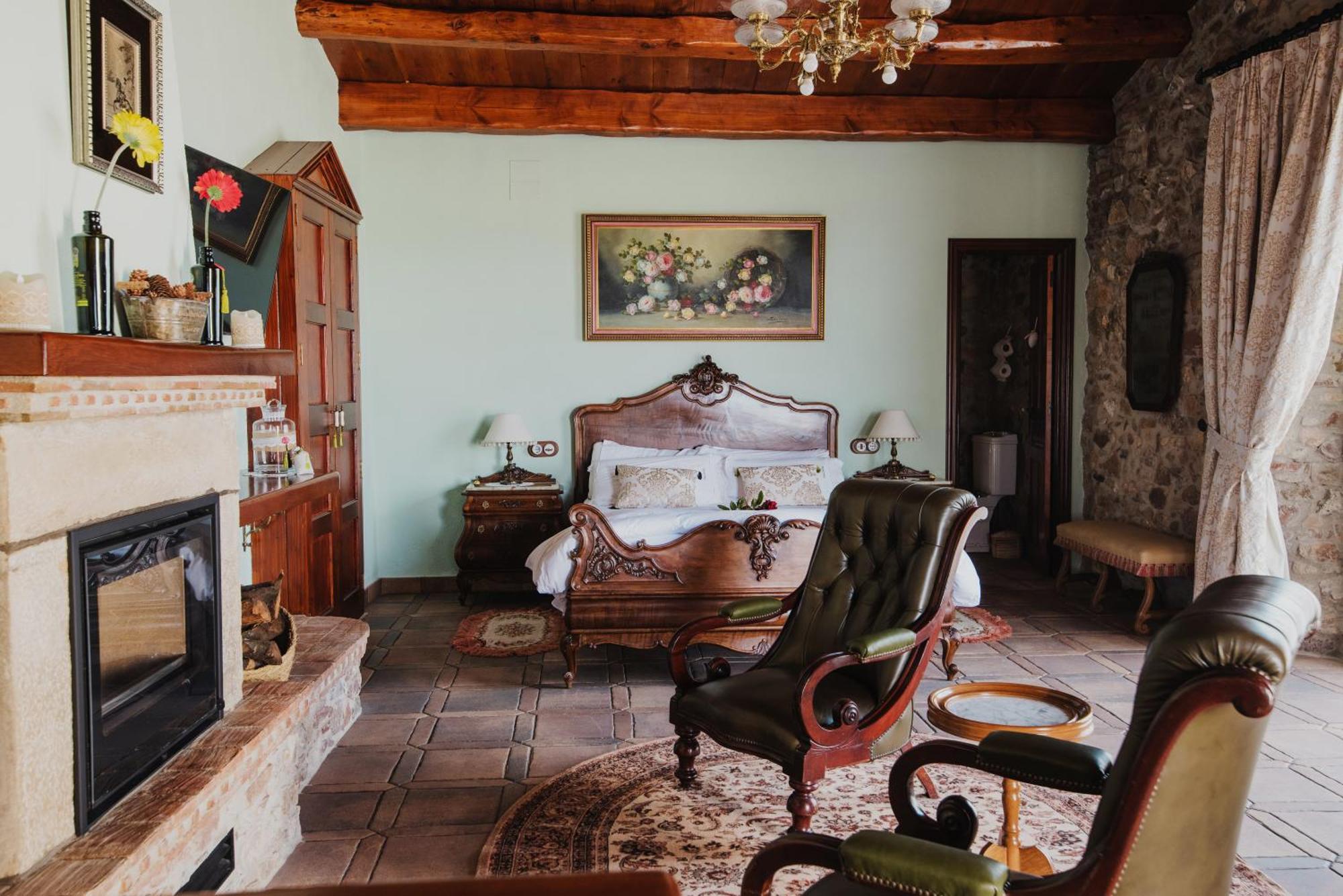 Masia Can Viver - Olive Oil Tourism B&B Bigues I Riells ห้อง รูปภาพ