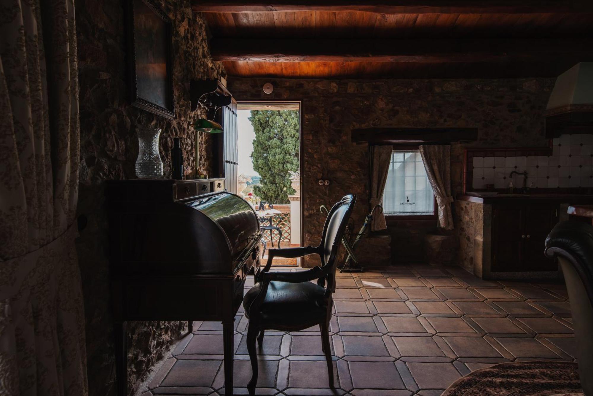 Masia Can Viver - Olive Oil Tourism B&B Bigues I Riells ห้อง รูปภาพ